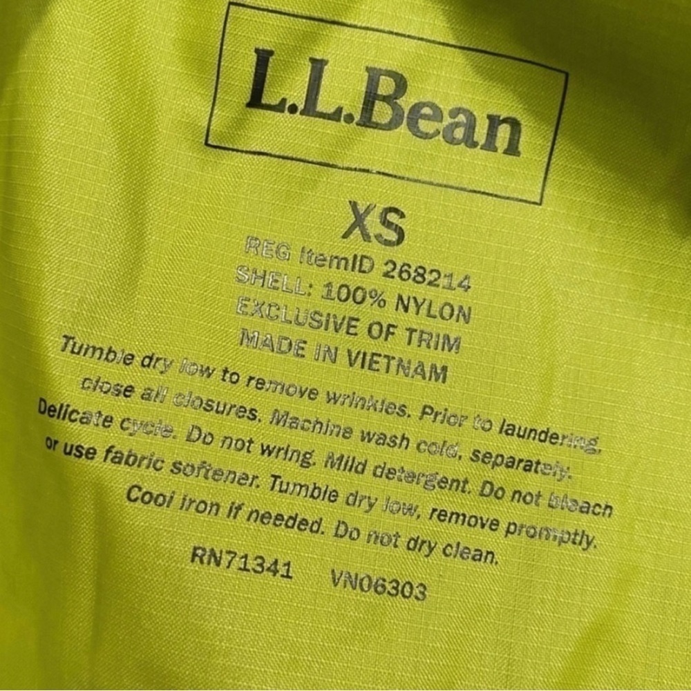 L.L Bean hooded rain jacket green zip up size XS - Picture 6 of 8
